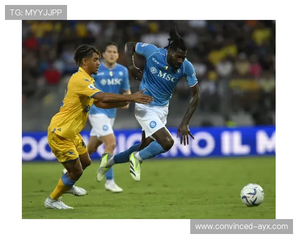 弗罗西诺内俱乐部新赛季引援与保级前景解析动态观察与未来规划展望