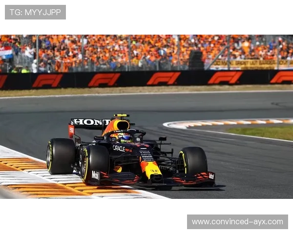 F1新赛季震撼开启 多支车队力争冠军引发激烈角逐 F1新赛季震撼开启 多支车队力争冠军引发激烈角逐