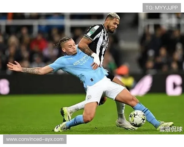 奥尔德姆俱乐部宣布新赛季目标明确 强化阵容争取重返英格兰联赛 奥尔德姆俱乐部宣布新赛季目标明确 强化阵容争取重返英格兰联赛