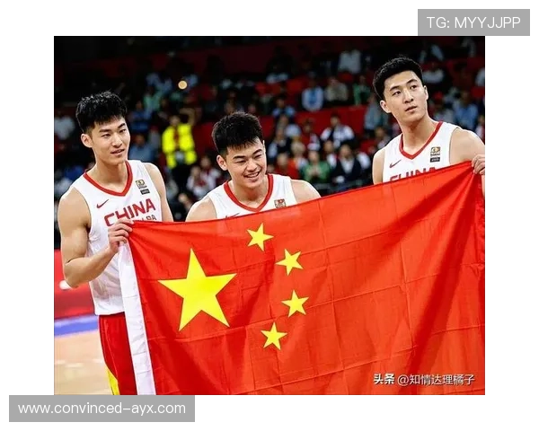 中国男篮力克澳大利亚挺进世界杯四强，历史性突破引发全国热议